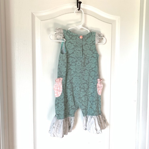 Ricrac & Ruffles romper - Picture 3 of 3